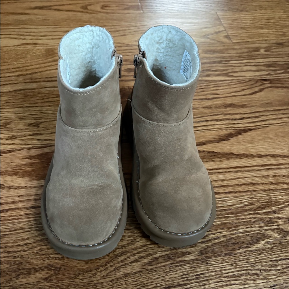 Tan Suede Short Boots